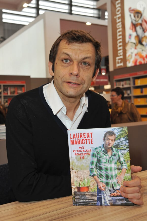 Et malgré ses heures passées en cuisine à concocter de bons repas, il garde la ligne !
Laurent Mariotte - Salon du Livre à Paris le 21 mars 2015