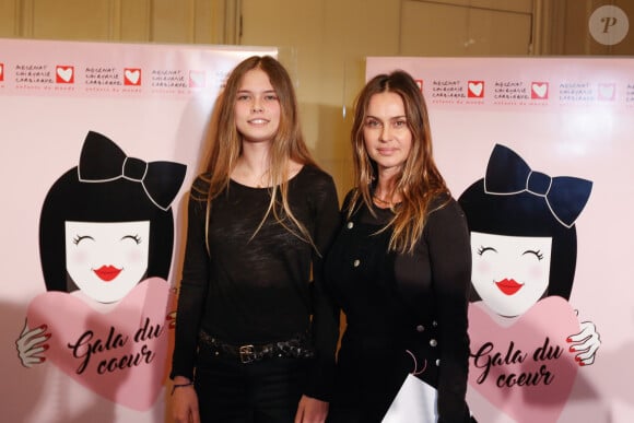 Agathe de La Fontaine et sa fille Zoé (fille d'Emmanuel Petit) - Gala du Coeur donné au profit de l'association Mécénat Chirurgie Cardiaque, avec un récital du pianiste Miroslav Kultyshev à la Salle Gaveau à Paris le 30 janvier 2017. © Philippe Doignon/Bestimage