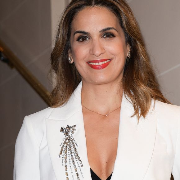 Face aux critiques d'Eddy Mitchell, elle rappelle que "ces gens-là, Monsieur Eddy, vous écoutent pour ce que vous êtes et non pas pour qui vous votez."...
Sonia Mabrouk - 46ème édition du Gala "Best Awards" à l'hôtel Georges V à Paris le 11 décembre 2023. Le Four Seasons Hôtel George V Paris a été décoré, spécialement pour la soirée " The Best ", par la Maison de l'Ouzbékistan en collaboration avec R. ROKICKI - Rêverie d'Azur, pour honorer devant un parterre de plus de 300 invités, les lauréats élus, par le Comité International " The Best " 40 personnalités de haut niveau, choisis avec soin par son Président fondateur " The Best " M. GARGIA et son Vice- Président " des Prix The Best " T. SCHNEIDER - Ambassadeur de l'Art pour assurer avec panache le rayonnement de l'élégance, du pouvoir et des arts qu'ils aiment promouvoir. HJ SERVAT en maître de Cérémonie, accompagnés de nombreuses personnalités, ont honorés de leur présence ce prestigieux gala pour célébrer les lauréats élus : 6 Femmes d'exception & 7 hommes d'envergue, les plus élégants du monde pour leur style de vie et travail, ainsi que leurs actions remarquables, privées, publiques ou professionnelles. Un " The Best d'honneur " à été remis au cours de la soirée au chef RAONI METUKTIRE, grand chef du peuple Kayapo, figure internationale de la lutte pour la préservation de la forêt amazonienne et de la culture indigène au Brésil. © Coadic Guirec / Bestimage