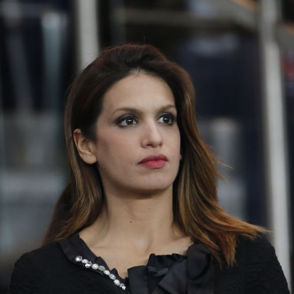 Sonia Mabrouk star tunisienne du JT en France sur Tv Public Senat assiste au match de football entre le PSG et Marseille au parc des Princes à Paris le 9 novembre 2014.
