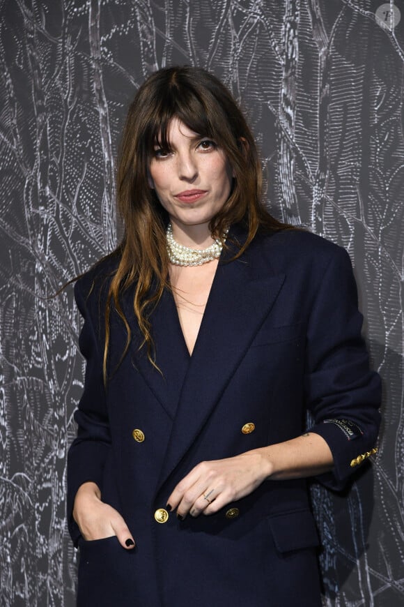 Lou Doillon - Vernissage de l'exposition Ruinart "Promenade en Champagne" au Carreau du Temple à Paris. Le 9 mars 2023 © Giancarlo Gorassini / Bestimage