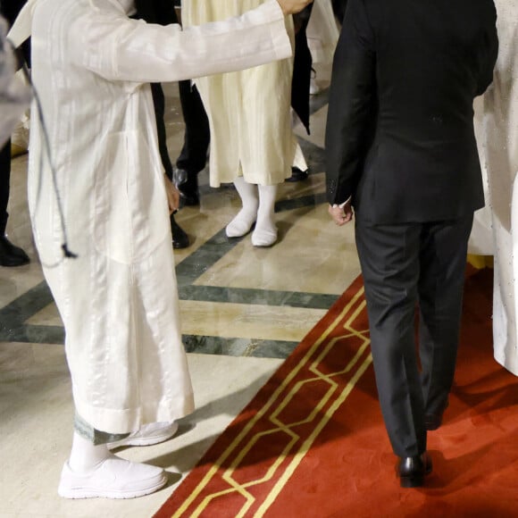 Brigitte Macron et Emmanuel Macron lors du banquet d'Etat organisé par le roi Mohammed VI en leur honneur à Rabat au Maroc, le 29 octobre 2024 © Ludovic Marin/Pool/Bestimage