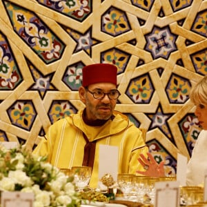 Brigitte Macron et Emmanuel Macron lors du banquet d'Etat organisé par le roi Mohammed VI en leur honneur à Rabat au Maroc, le 29 octobre 2024 © Ludovic Marin/Pool/Bestimage