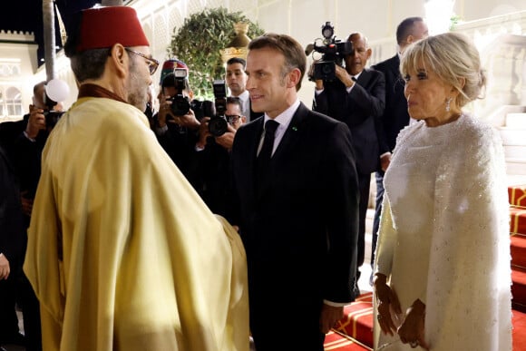 Brigitte Macron et Emmanuel Macron lors du banquet d'Etat organisé par le roi Mohammed VI en leur honneur à Rabat au Maroc, le 29 octobre 2024 © Ludovic Marin/Pool/Bestimage