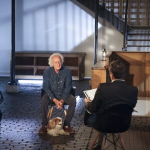 L'artiste de 70 ans est accompagné de son chien Lulu
Exclusif - Didier Barbelivien - Enregistrement de l'émission "Animaux Stars", présentée par B.Montiel et diffusée le 2 novembre sur Animaux TV. Le 23 septembre 2024 © Jack Tribeca / Bestimage