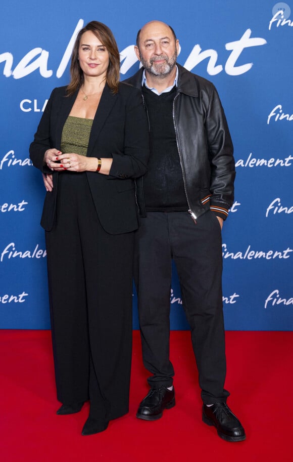 Julia Vignali et son mari Kad Merad - Avant-première du film "Finalement" de C. Lelouch qui fête son 87ème anniversaire au Grand Rex à Paris le 30 octobre 2024. © Pierre Perusseau/Bestimage 