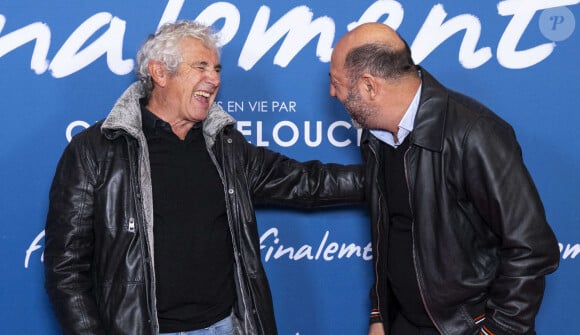 Michel Boujenah et Kad Merad - Avant-première du film "Finalement" de C. Lelouch qui fête son 87ème anniversaire au Grand Rex à Paris le 30 octobre 2024. © Pierre Perusseau/Bestimage 