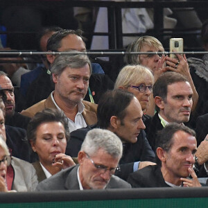 Gilles Moretton, Henri Leconte et sa compagne Maria Dowlatshahi - Célébrités en tribunes lors des demi- finales du tournoi de tennis ATP Masters 1000 de Paris (Paris Rolex Master ) à l'Accor Arena - Palais Omnisports de Paris-Bercy - à Paris, France, le 2 novembre 2024. © Veeren/Bestimage 