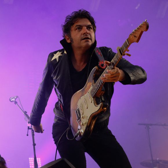Le chanteur M (Matthieu Chedid) lors de l'Edition Spéciale pour les soignants du festival Solidays 2021 à l'hippodrome ParisLongchamp, le 4 juillet 2021. © Christophe Clovis/Bestimage 