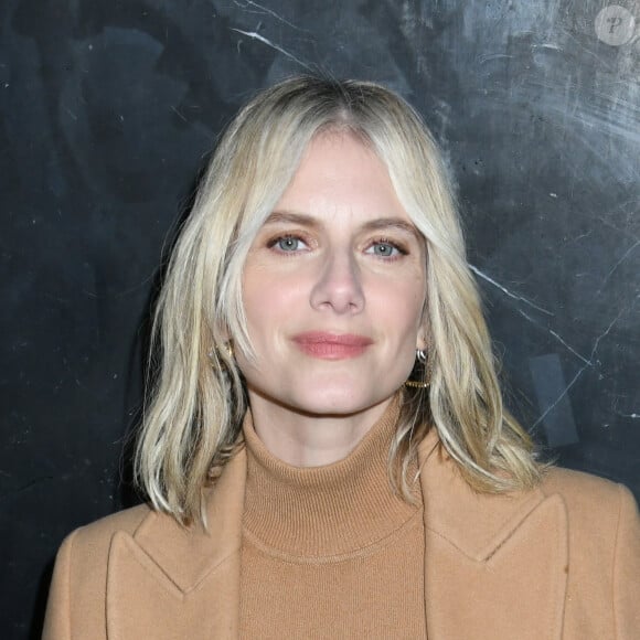 Elle a confié dans une interview à Grand Écran qu'elle a pris plaisir à cadrer elle-même les scènes
Melanie Laurent au défilé de la collection Michael Kors automne/hiver 2024 lors de la semaine de la mode de New York au 101 Seventh Avenue à New York.