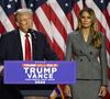 Un grand moment pour le clan Trump et grand nombre d'Américains !
L'ancienne première dame Melania Trump écoute l'ancien président des États-Unis Donald Trump prononcer un discours depuis le Palm Beach Convention Center lors de la soirée de veille de la campagne électorale de Trump à West Palm Beach, en Floride.
Photo par Joe Marino/UPI/ABACAPRESS.COM