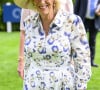 Le porte-parole du palais de Buckingham a indiqué qu'elle avait besoin d'une "courte période de repos". Si gravité il y avait, le palais ne se serait sûrement pas risqué à évoquer un timing
La reine consort d'Angleterre, Camilla Parker Bowles lors du QIPCO King George Day à Ascot - July 27, 2024 © Cover Images via ZUMA Press