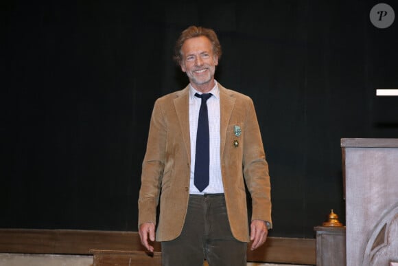 Exclusif - Stéphane Freiss est élevé au grade d'Officier de l'ordre des Arts et des Lettres au théâtre Antoine à Paris, France, le 13 Mai 2024. Stéphane Freiss a reçu cette distinction après avoir été nommé chevalier de l'ordre des Arts et des Lettres en 2013. © Bertrand Rindoff / Bestimage