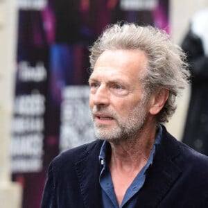 Stéphane Freiss - Arrivées des célébrités aux obsèques de Jane Birkin en l'église Saint-Roch à Paris. Le 24 juillet 2023 © Jacovides-KD Niko / Bestimage