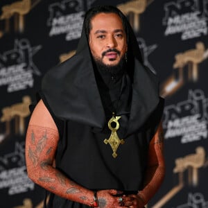 Slimane - Photocall de la 26ème édition des NRJ Music Awards au palais des festivals de Cannes, le 1er novembre 2024. © Bebert / Guignebourg / Bestimage 