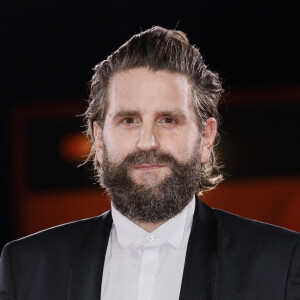 Grégoire Ludig assiste à un tapis rouge pour "Three Friends" (Trois Amies) pendant le 81e Festival international du film de Venise le 30 août 2024 à Venise, en Italie. Photo par Marco Piovanotto/ABACAPRESS.COM