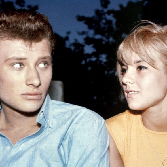 Le musicien français Johnny Hallyday avec Sylvie Vartan. (années 60). Photo par DPA/ABACAPRESS.COM