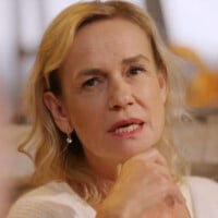 "Sans eau et sans électricité" : Sandrine Bonnaire évoque son enfance