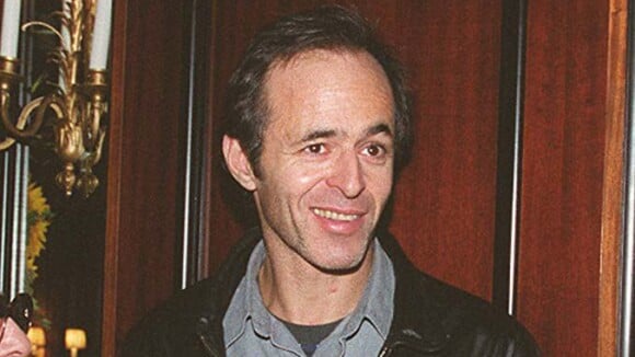 Jean-Jacques Goldman aperçu dans le métro : à Londres, sa vie très simple avec Nathalie et leur fille encore mineure