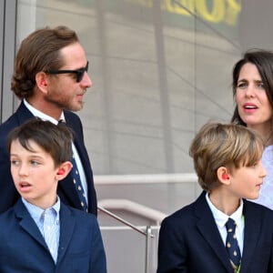 Raphael Elmaleh, Andréa Casiraghi, Sacha Casiraghi, Charlotte Casiraghi Rassam et Tatiana Santo Domingo lors du Grand Prix de Formule 1 (F1) de Monaco, le 26 mai 2024. © Bruno Bebert/Bestimage Celebrities during the Formula 1 (F1) Monaco Grand Prix, May 26, 2024.