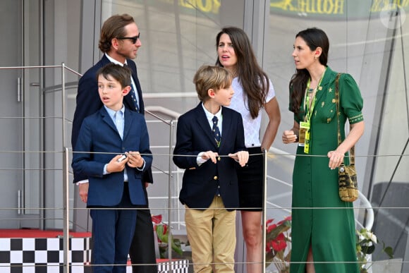 Raphael Elmaleh, Andréa Casiraghi, Sacha Casiraghi, Charlotte Casiraghi Rassam et Tatiana Santo Domingo lors du Grand Prix de Formule 1 (F1) de Monaco, le 26 mai 2024. © Bruno Bebert/Bestimage Celebrities during the Formula 1 (F1) Monaco Grand Prix, May 26, 2024.