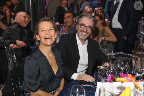 Exclusif - Pierre-Antoine Capton et sa femme Alexandra Bikialo - Soirée du 6ème Gala caritatif de l'Institut Rafaël et de la Zag Foundation, dédié à l'accompagnement des enfants en santé intégrative au Pavillon Gabriel à Paris le 12 novembre 2024. © Erez Lichtfeld/Bestimage 