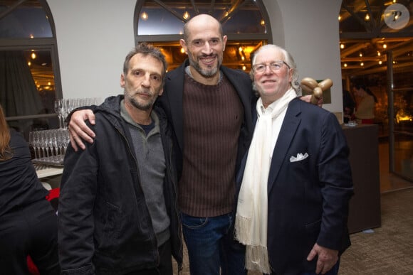 Exclusif - Mathieu Kassovitz, Grégory Bouchelaghem alias GregMMA  - Soirée du 6ème Gala caritatif de l'Institut Rafaël et de la Zag Foundation, dédié à l'accompagnement des enfants en santé intégrative au Pavillon Gabriel à Paris le 12 novembre 2024. © Erez Lichtfeld/Bestimage 