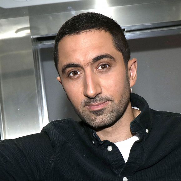 Une santé qui passe pour beaucoup par ce que l'on met dans nos assiettes. 
Exclusif - Jimmy Mohamed pose lors de l'enregistrement de l'émission "Chez Jordan" le 18 avril 2022. © Cédric Perrin/Bestimage