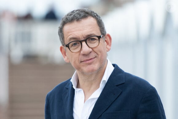 Dany Boon au Photocall de La Famille Hennedricks dans le cadre du 38ème Festival du Film de Cabourg à Cabourg, France, le 15 mai 2024.