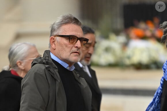 Bruno Moynot arrive à la cérémonie d'enterrement de l'acteur français Michel Blanc à l'église Saint Eustache à Paris, France, le 10 octobre 2024. Il est décédé le 4 octobre à la suite d'une crise cardiaque consécutive à un choc anaphylactique. Blanc était connu pour son rôle du célibataire maladroit Jean-Claude Dusse dans le film "Les Bronzés" de 1978. Photo par Franck Castel/ABACAPRESS.COM