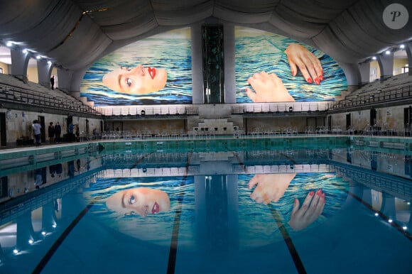 L'installation Be Water de Maurizio Cattelan à Milan, en Italie, le 6 septembre 2021.