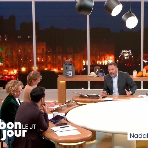 L'équipe de "Bonjour !" s'est agacée de la remarque de Bruce Toussaint sur Rafael Nadal
Bruce Toussaint et l'équipe de "Bonjour !" sur TF1