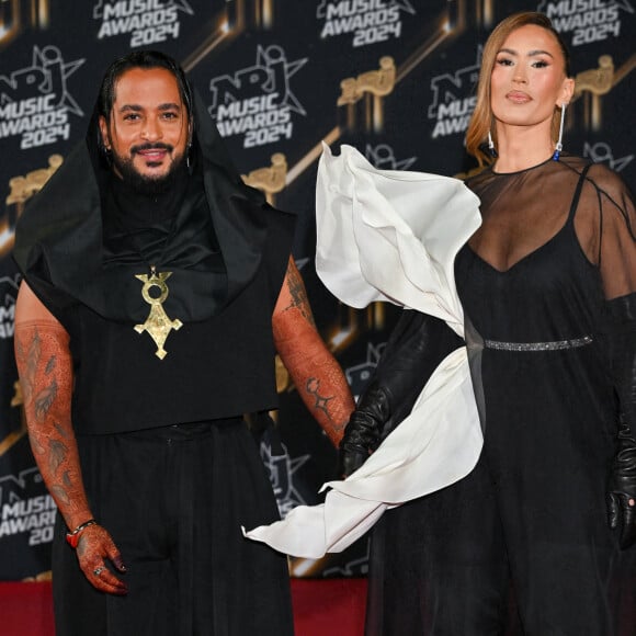 Slimane et Vitaa - Photocall de la 26ème édition des NRJ Music Awards au palais des festivals de Cannes, le 1er novembre 2024. © Bebert / Guignebourg / Bestimage 