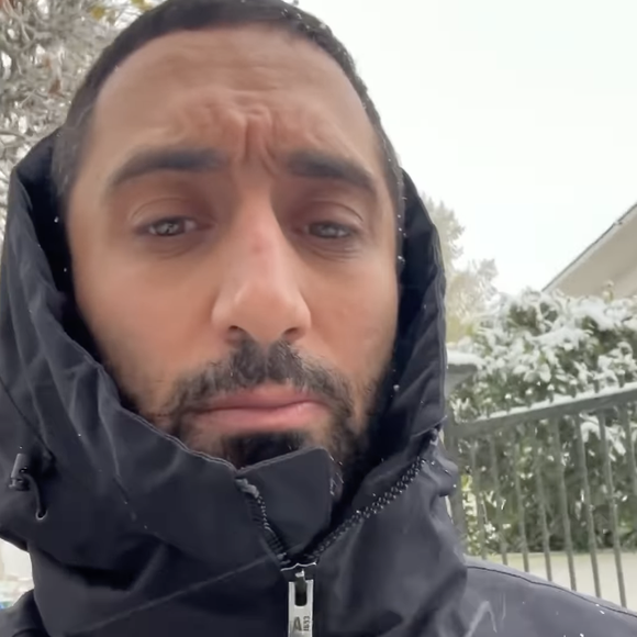Rares sont ceux qui ne sont pas encore tombés sur une des vidéos toujours très réussies de Jimmy Mohamed. 
Dr. Jimmy Mohamed s'explique sur les erreurs à ne pas faire quand il fait très froid