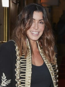 Jenifer : Sa maison en Corse coupée du monde et à la décoration très colorée, un mélange d'ambiances et d'énergies