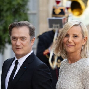 Fervent catholique, le violoniste...
Renaud Capucon et son épouse Laurence Ferrari arrivent pour assister à un dîner d'État officiel dans le cadre de la visite d'État du président américain en France, au palais présidentiel de l'Élysée à Paris, France, le 8 juin 2024. Photo par Raphael Lafargue/ABACAPRESS.COM