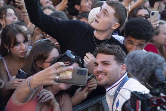 Antoine Dupont - Les Toulousains ont accueilli avec ferveur les athlètes de la Ville rose et de ses alentours, après leur performance aux Jeux Olympiques de Paris 2024 sur la place du Capitole le 18 septembre 2024. © Frédéric Maligne/Bestimage 