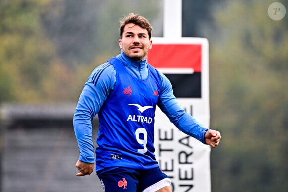 
Antoine DUPONT (France) lors de la séance d'entraînement de la France au Centre national de rugby le 6 novembre 2024 à Marcoussis, France. Photo par Sandra Ruhaut/Icon Sport/ABACAPRESS.COM