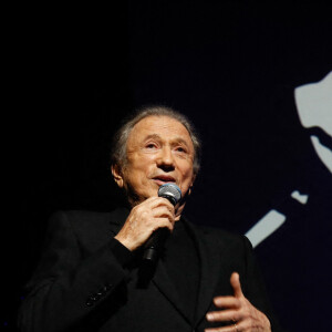 Un spectacle où la magie du cinéma a rencontré la passion de la musique, pour célébrer l'héritage intemporel du chanteur.
Exclusif - Michel Drucker (maitre de cérémonie) - Spectacle symphonique "Aznavour Célébration - l'hommage officiel" en clôture du centenaire de la naissance de C. Aznavour au palais des Congrès à Paris le 23 novembre 2024.