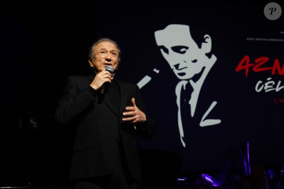 Un spectacle où la magie du cinéma a rencontré la passion de la musique, pour célébrer l'héritage intemporel du chanteur.
Exclusif - Michel Drucker (maitre de cérémonie) - Spectacle symphonique "Aznavour Célébration - l'hommage officiel" en clôture du centenaire de la naissance de C. Aznavour au palais des Congrès à Paris le 23 novembre 2024.