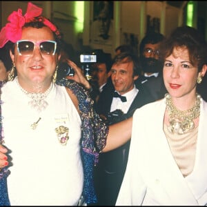 Archives - Coluche et sa femme Véronique Collucci au festival international du film de Cannes.