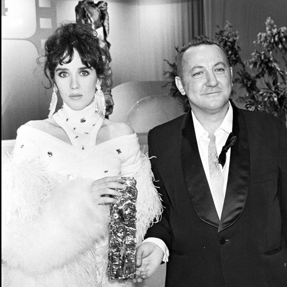 Archives - Isabelle Adjani - Cesar de la meilleure actrice pour "L'été meurtrier" et Coluche, meilleur acteur pour "Tchao pantin" en 1984.