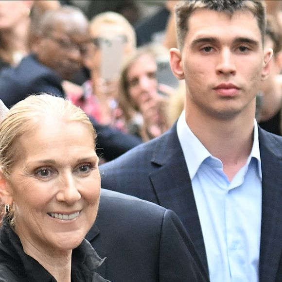 Céline Dion à la sortie de l'hôtel Royal Monceau à Paris avant l'ouverture des Jeux Olympiques (JO) de Paris 2024, à Paris, France, le 24 juillet 2024.