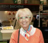 Frédérique, avec ses lunettes roses, a été reconnue par deux abonnés. 
Mercotte, Présidente du concours amateurs "Paris, mon amour" - Inauguration du 2ème salon de la pâtisserie à la Porte de Versailles, Paris le 14 Juin 2019. © Marc Ausset-Lacroix/Bestimage