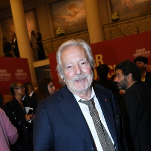 Exclusif - Pierre Arditi arrivant au "concerto pour la paix" de Omar Harfouch au théâtre des Champs-Elysées à Paris le 18 septembre 2024. © Rachid Bellak / Bestimage 