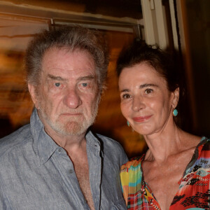 Eddy Mitchell évoque ses addictions et l'aide de sa femme
 
Exclusif - Eddy Mitchell et sa femme Muriel Bailleul - Soirée Marcel Campion sur la plage de la Bouillabaisse à Saint-Tropez. © Rachid Bellak/Bestimage