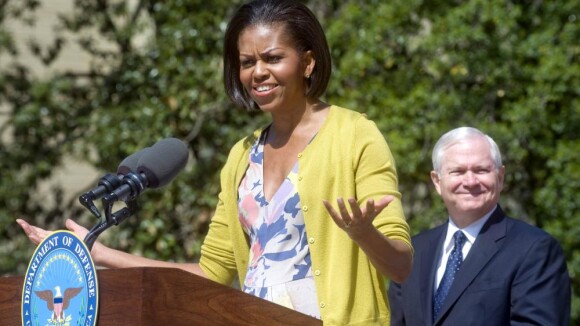 Michelle Obama : Un rayon de soleil printanier... ovationné !