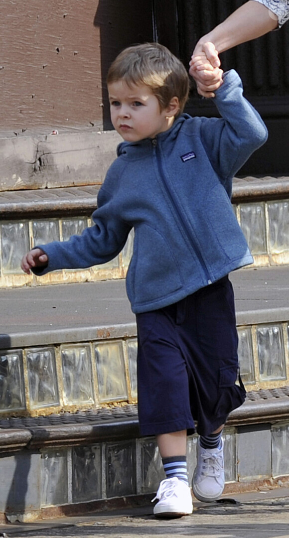 Moses, le fils de Chris Martin et Gwyneth Paltrow, à New  York le 11 avril 2010