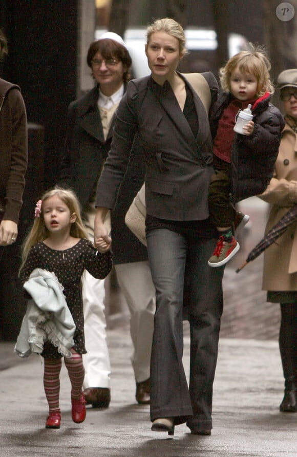 Gwyneth Paltrow et ses enfants Apple et Moses en 2008