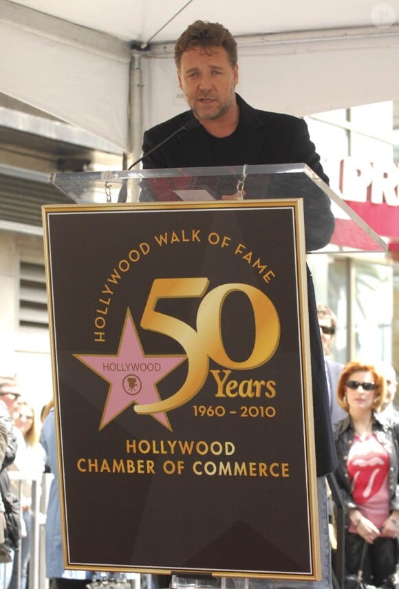 Russell Crowe, à l'occasion de l'inauguration de son étoile sur Hollywood Boulevard, à Los Angeles, le 12 avril 2010.
